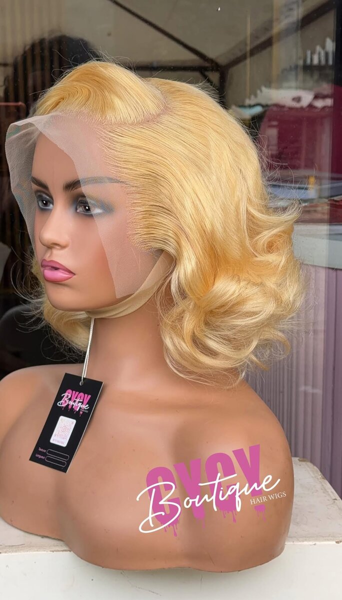 Perruque blond curls