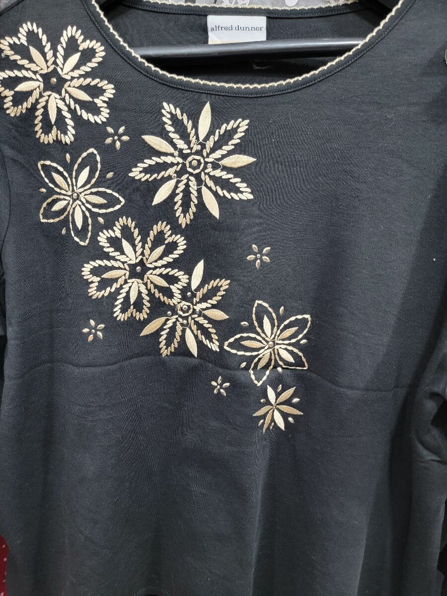 Black shirt