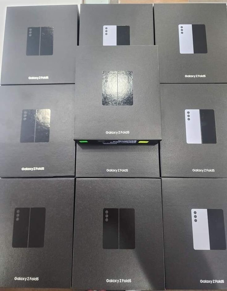 SAMSUNG FOLD 5 (256GB)