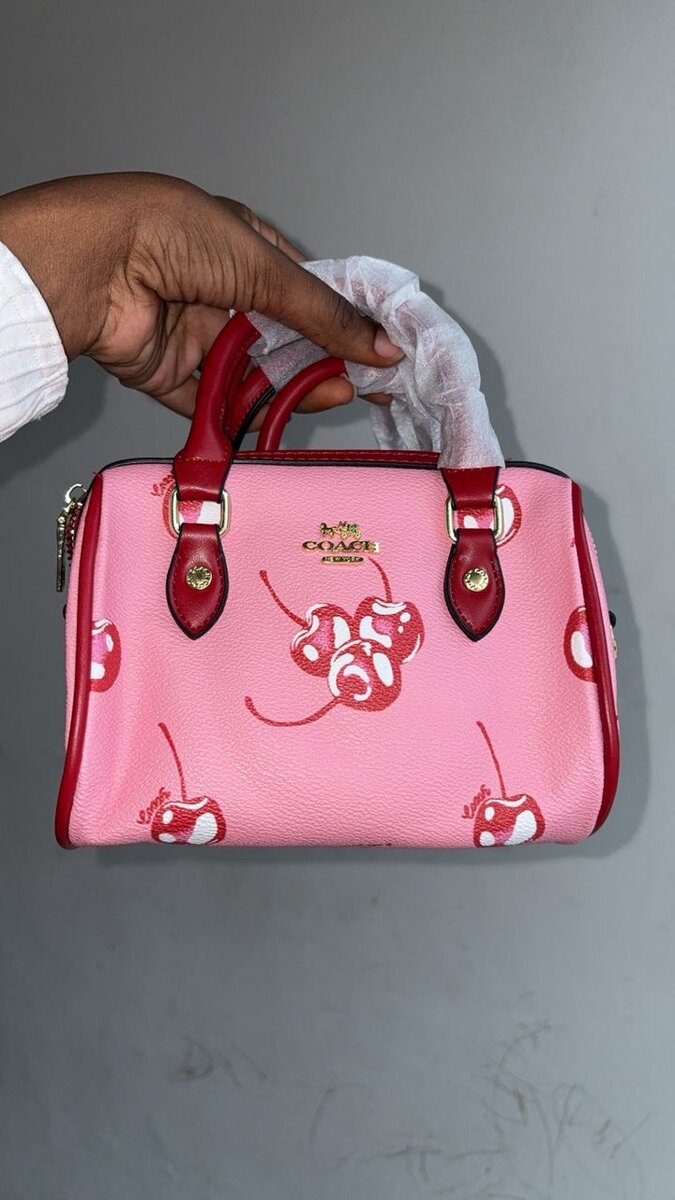 Sac à main cerise rose tendance