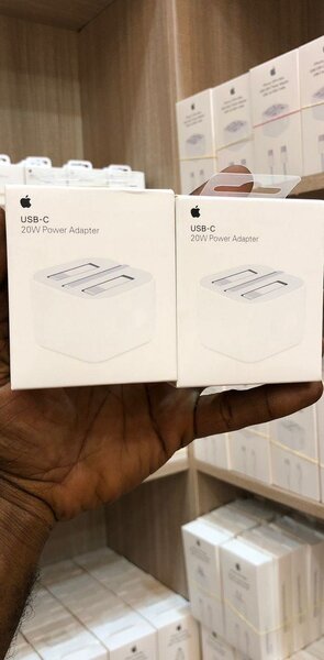 Apple Type C changer available