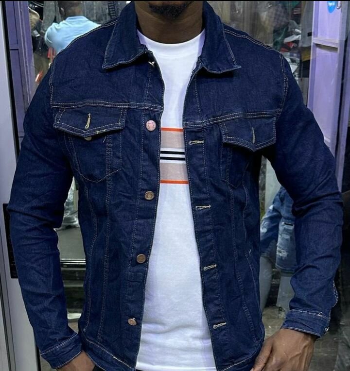 Veste en jean tendance homme