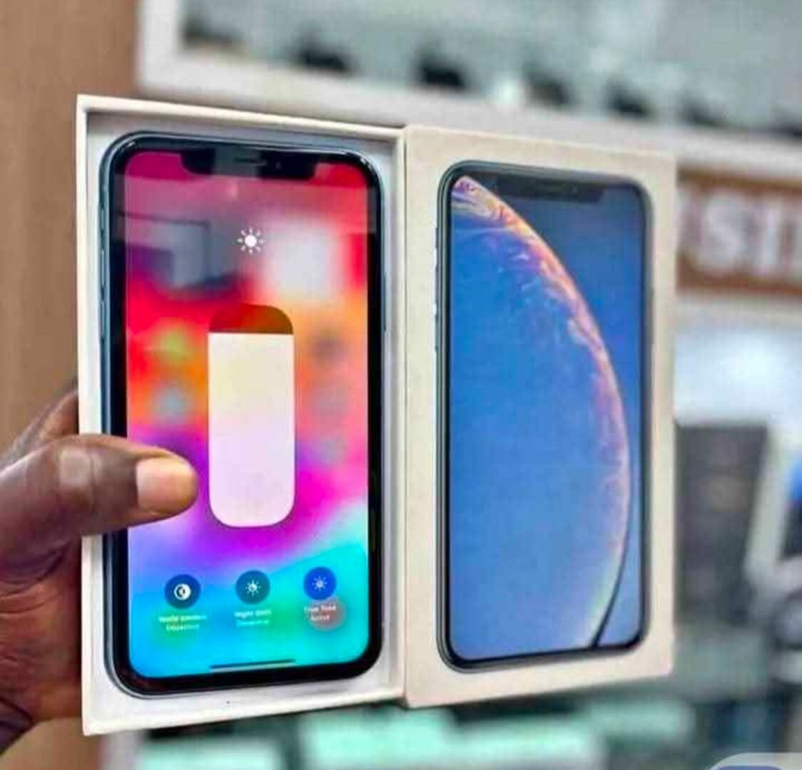 iPhone XR
