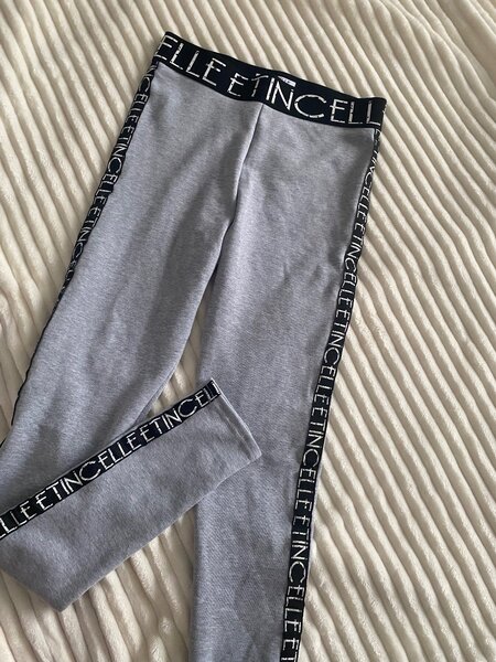 Stylish Women's Leggings Set