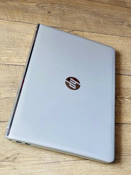 UK  USED HP ENVY 15 Notebook PC