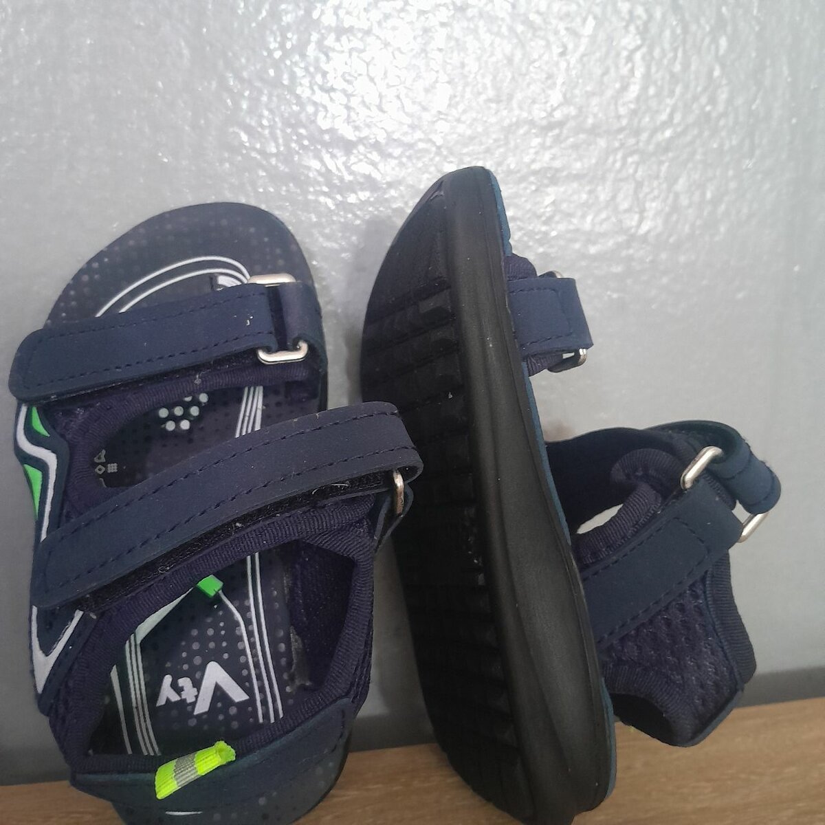 Sandales enfant confortables