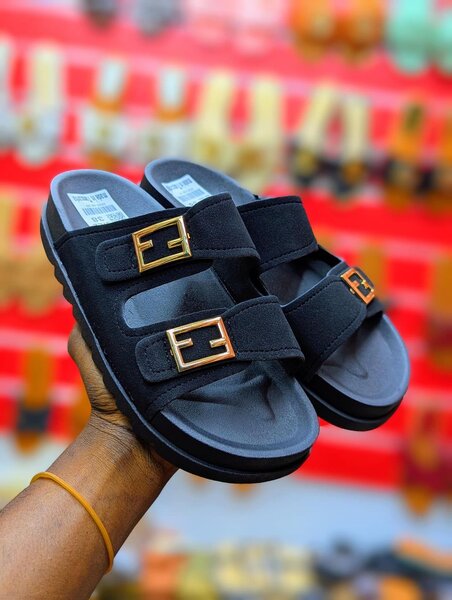 Sandales Noires Confortables