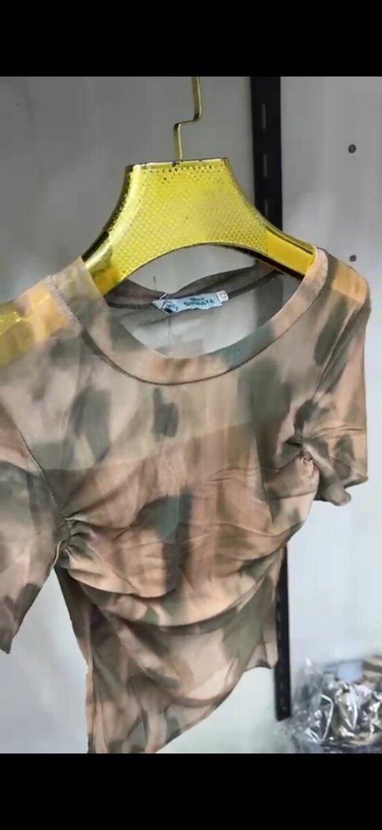 Футболка топик