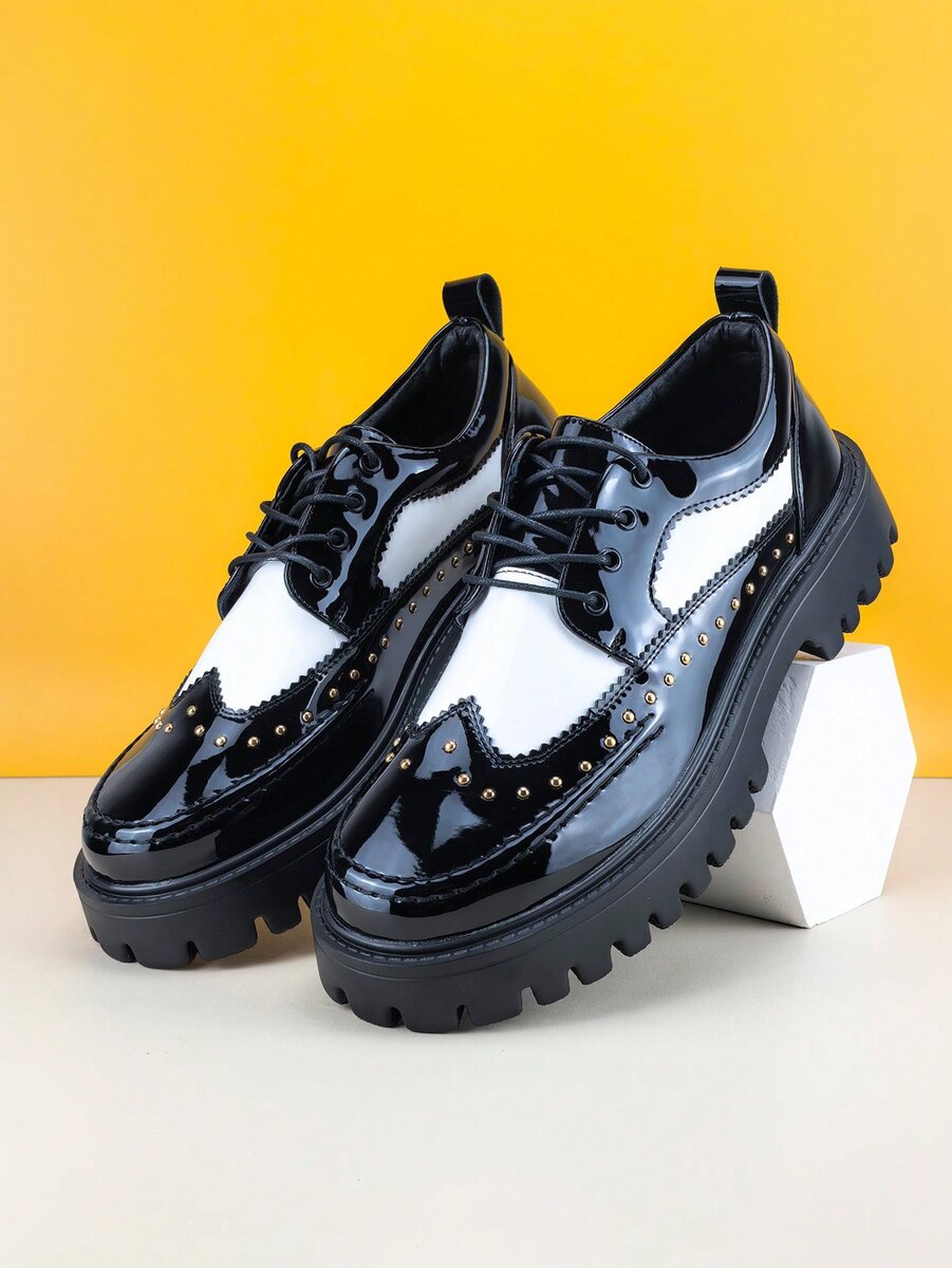 Chaussures Oxford à plateforme élégante