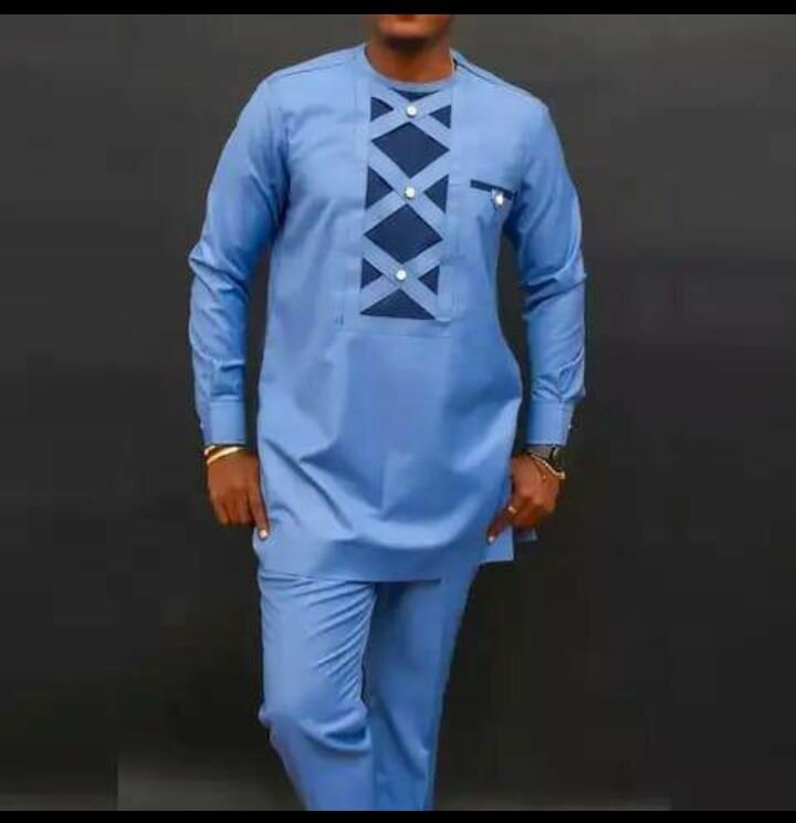 Ensemble africain moderne homme