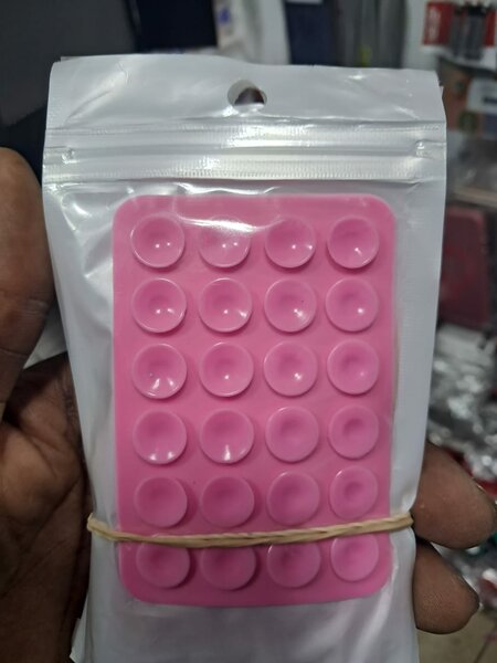 Support téléphone voiture ventouse