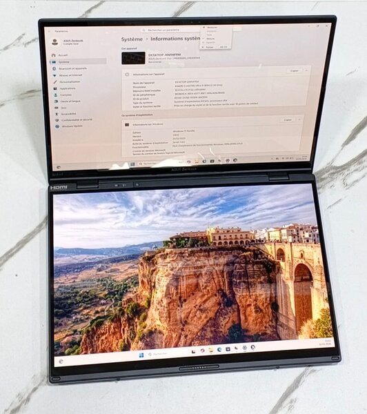 **ASUS ZENBOOK DUO UX8406 MA I