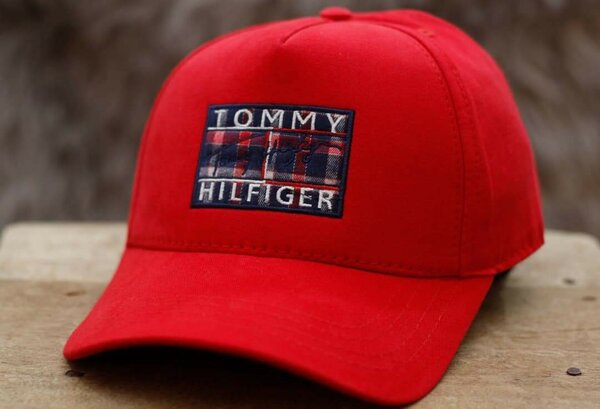 Casquette rouge classique