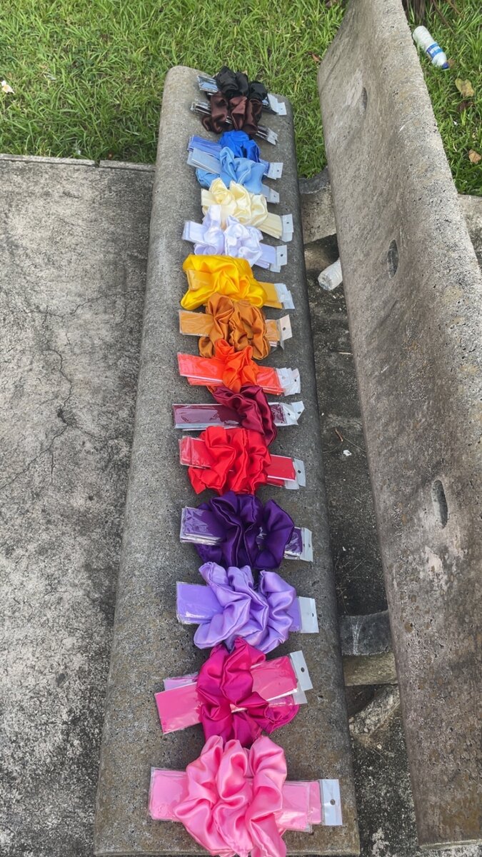 Ensemble chouchous colorés