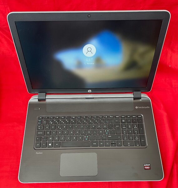 HP PAVILION 17 NoteBook PC