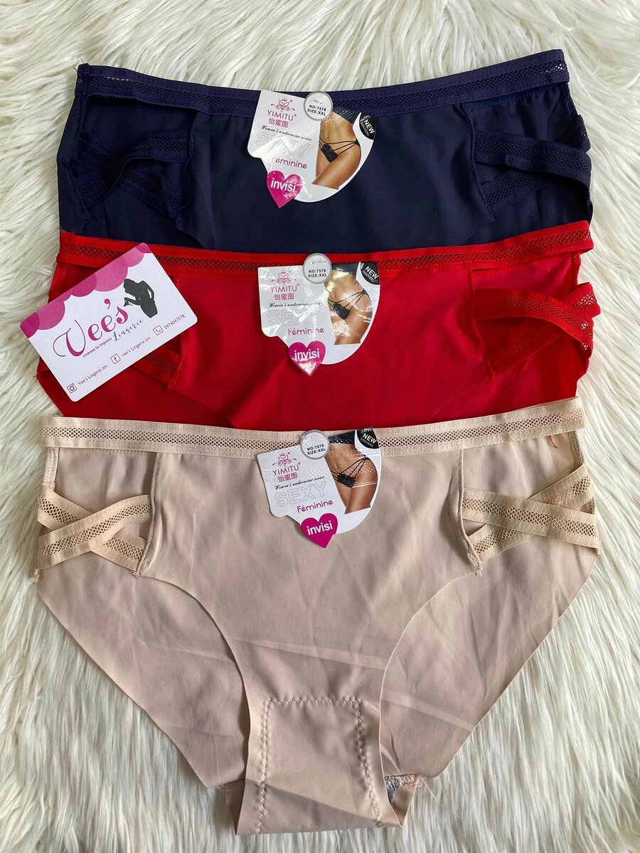 Strings et culottes pour femmes