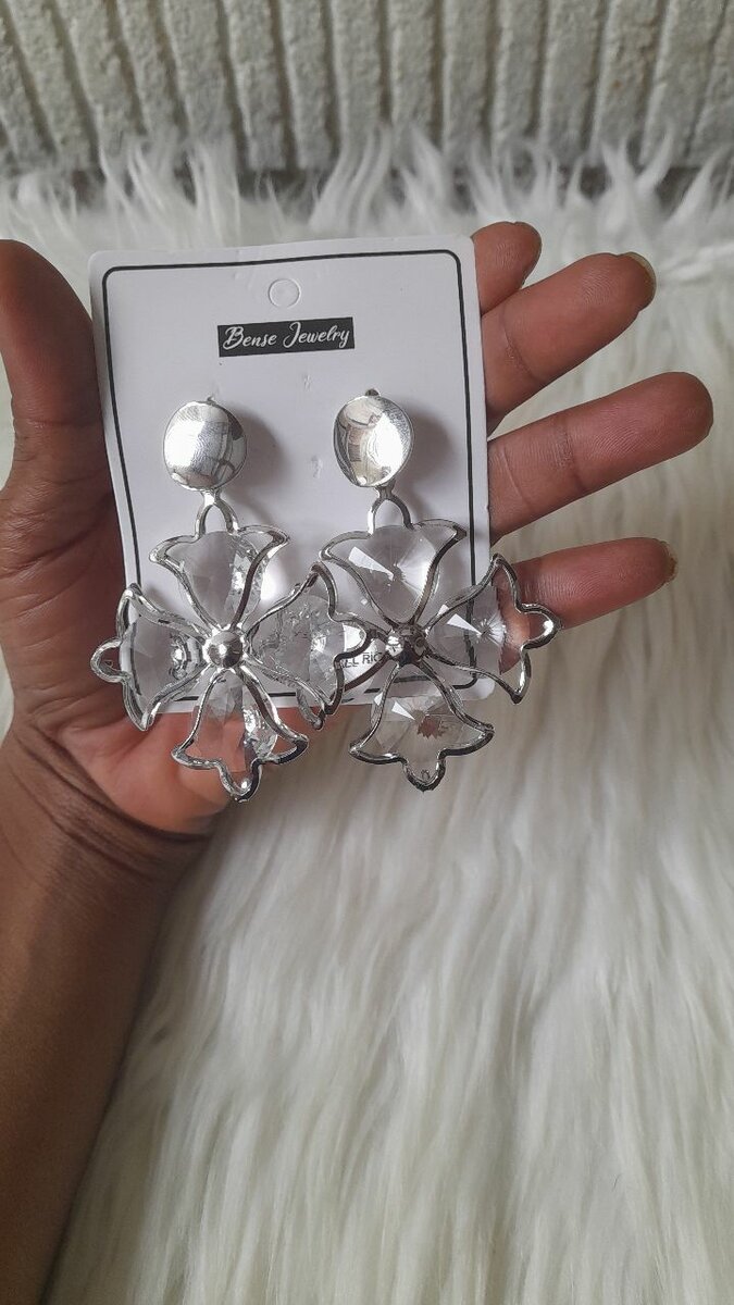 Boucles d'oreilles élégantes