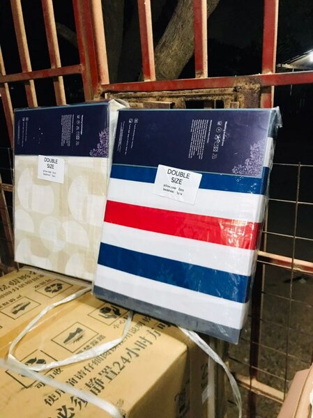 Double size bedsheets