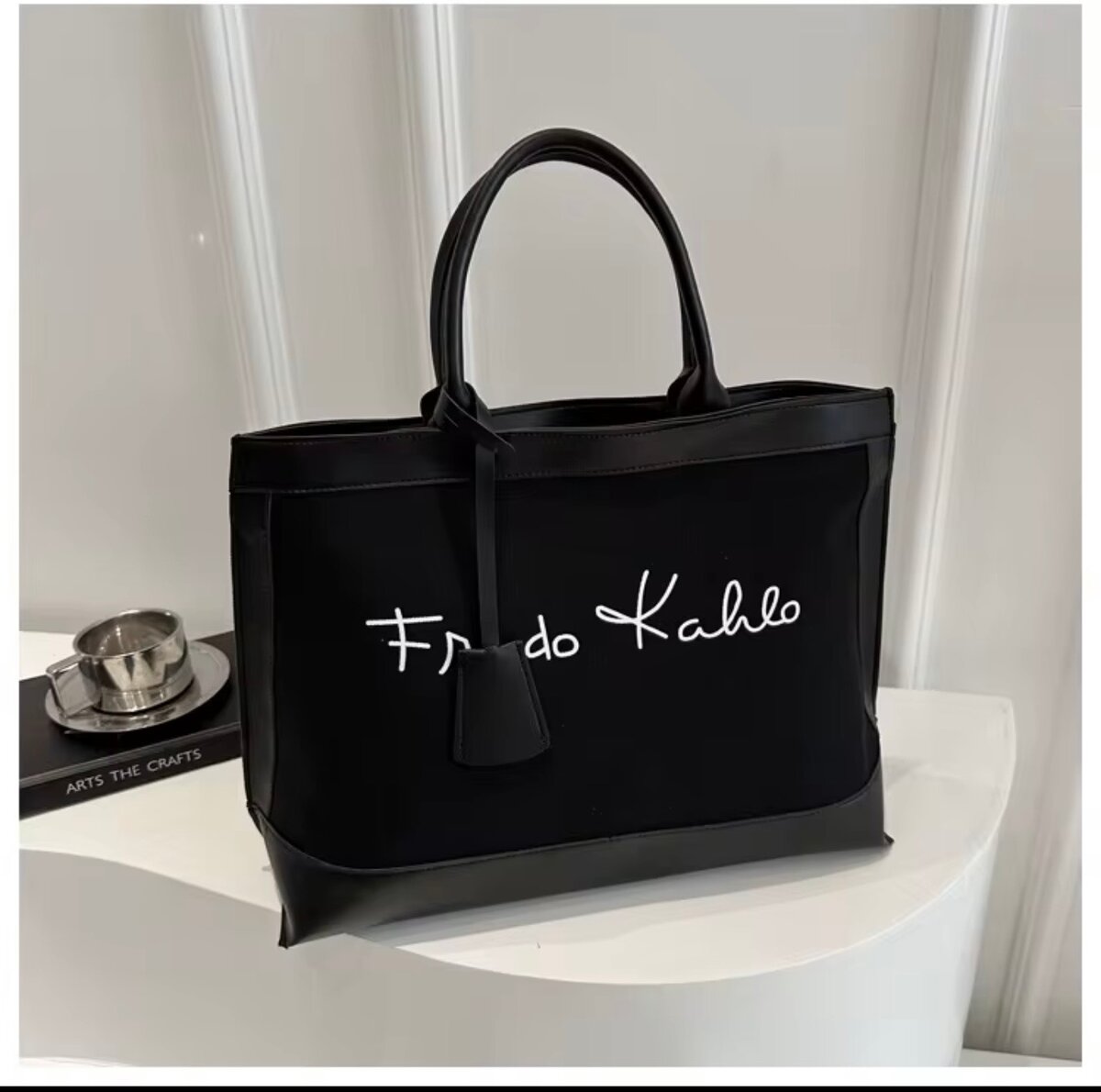 Sac fourre-tout élégant en toile