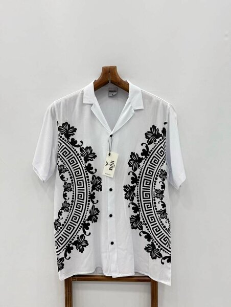 Chemise à motifs vintage