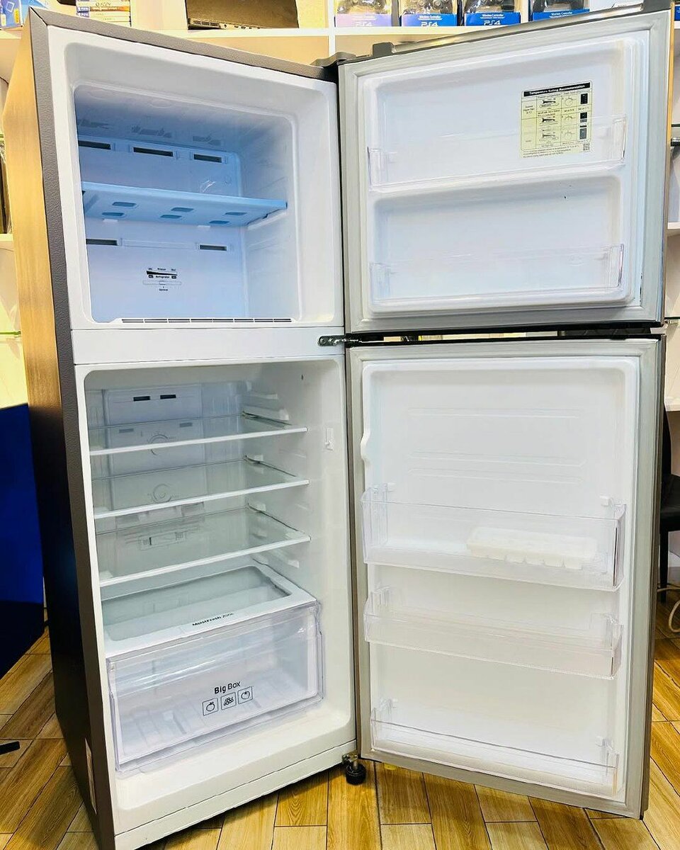 SAMSUNG DIGITAL INVERTER FRIDGE