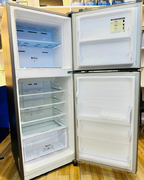 SAMSUNG DIGITAL INVERTER FRIDGE