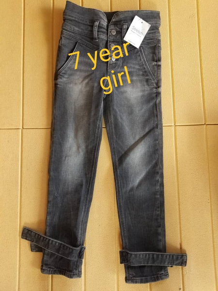 GIRLS JEANS