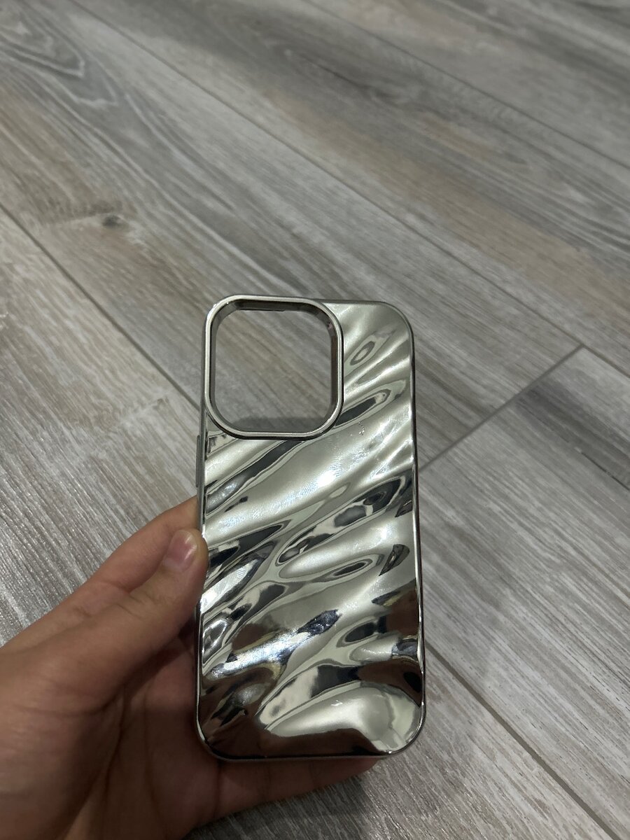 Очки по 200 сом . Паспорт 100 сом . Чехол 14pro 150