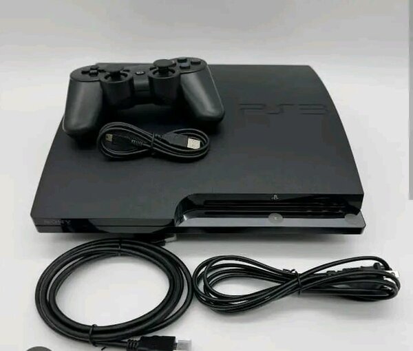 Console Sony PS3 + Contrôleurs