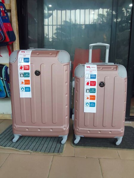 Valise rigide 18kg et 15kg