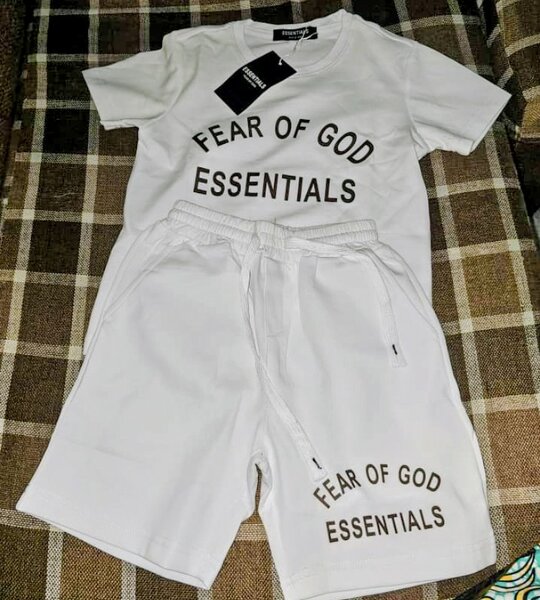 Tenue décontractée Essentials