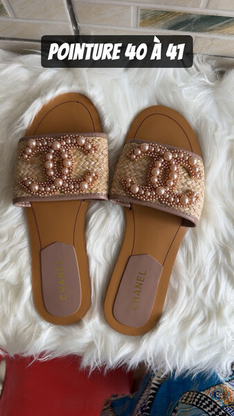 Sandales élégantes femme perles