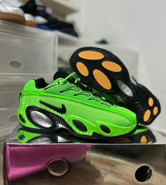 NIKE NOCTA