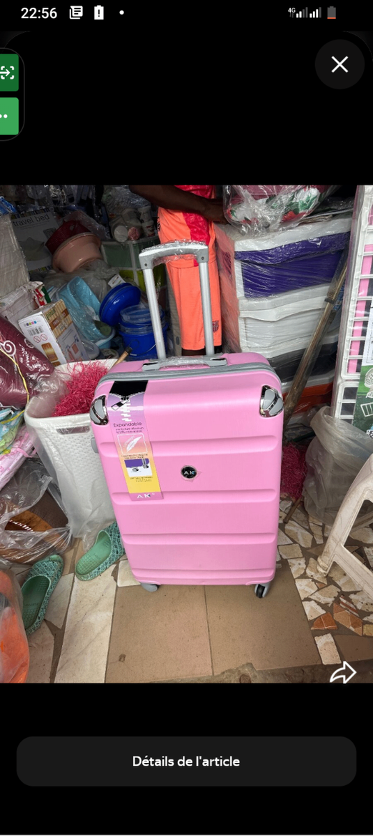 Valise rigide à roulettes