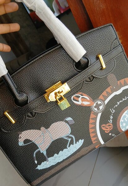 Sac à main tendance en cuir