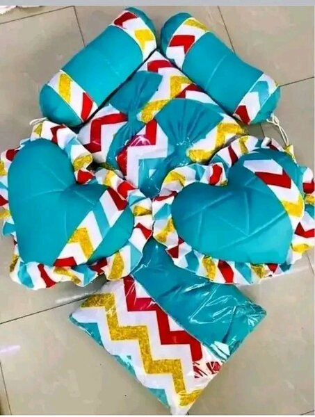 Ensemble de coussins décoratifs colorés