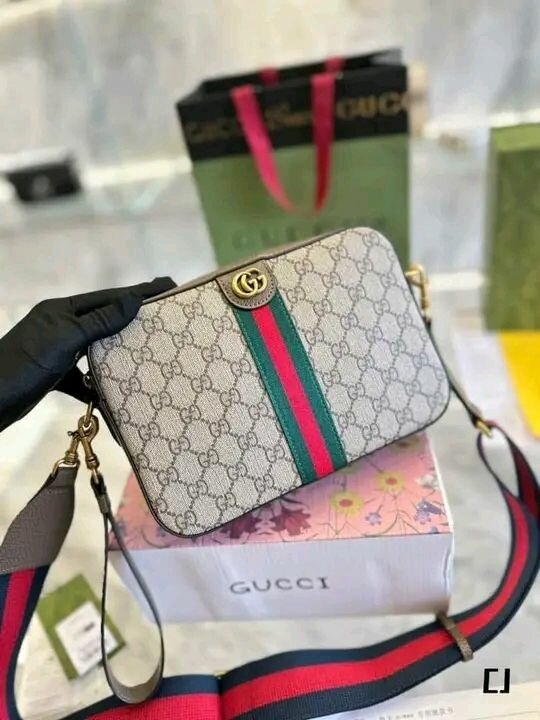 Sac bandoulière élégant