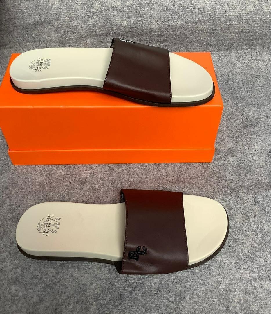 Tongs décontractées élégantes