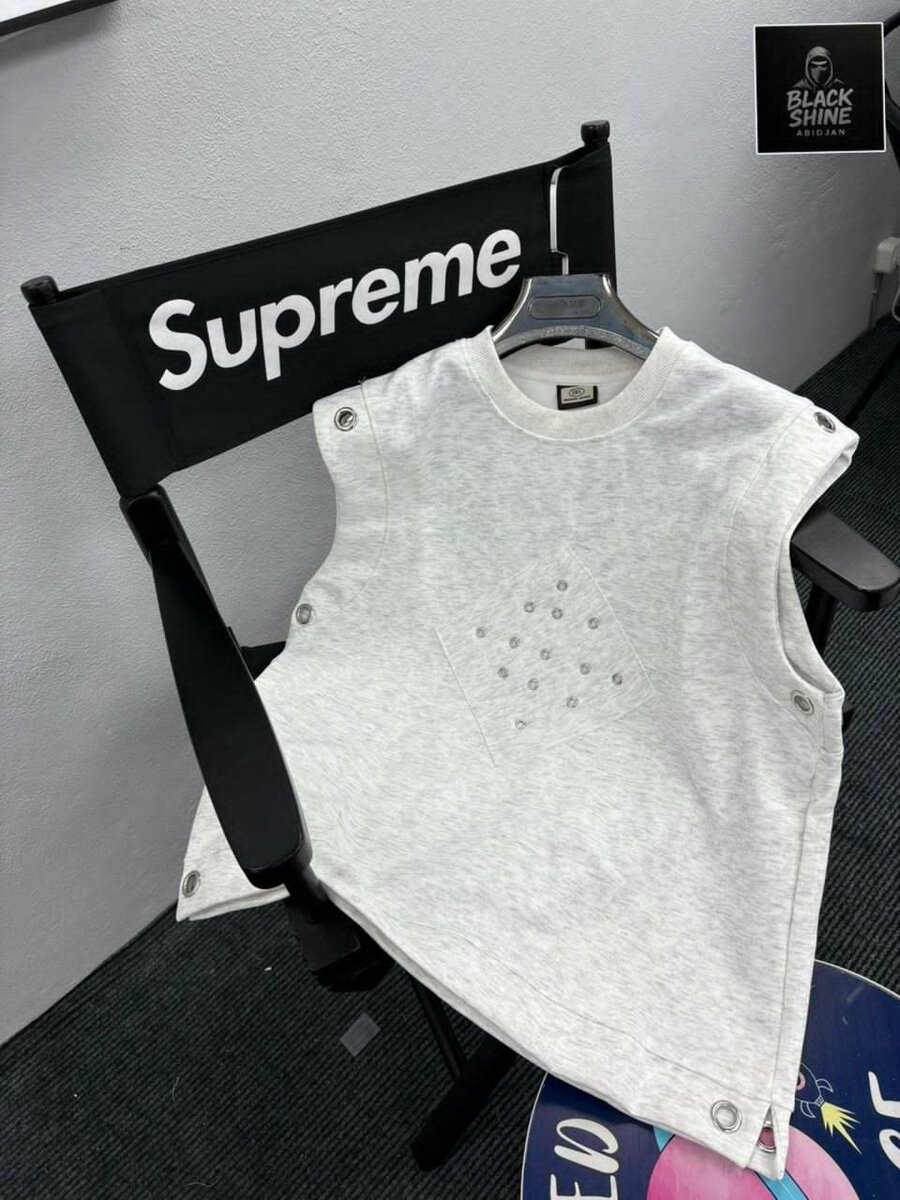 Haut sans manches tendance