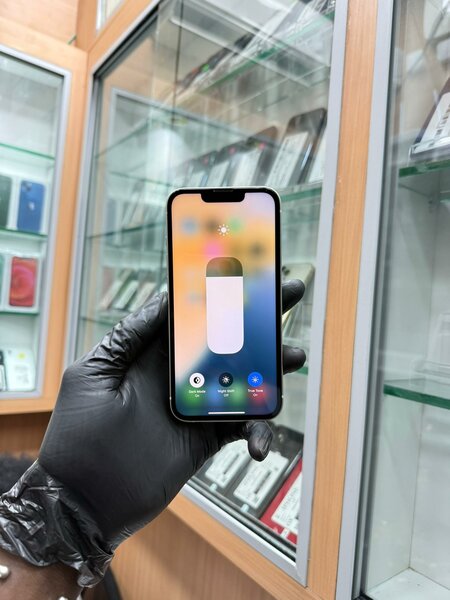 13. 128Go tout passe