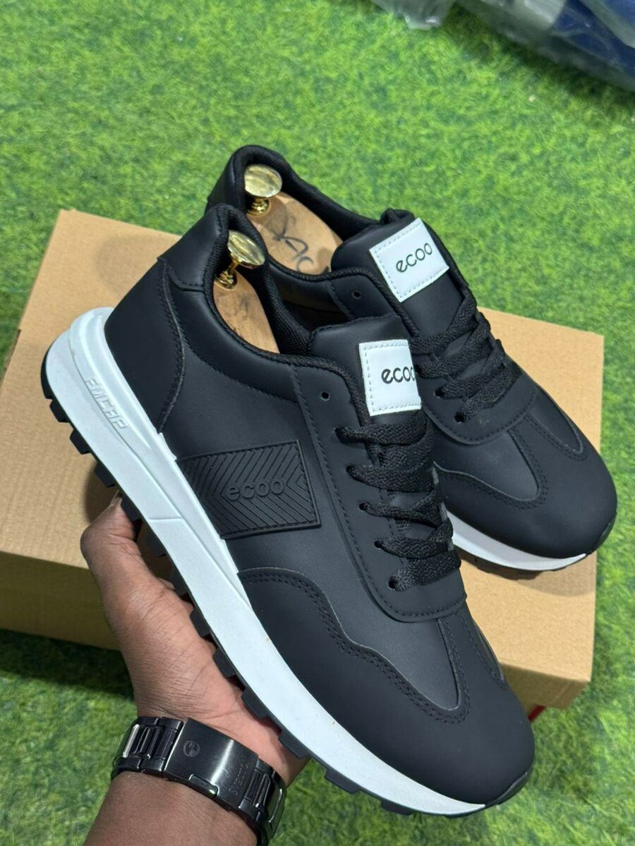 Baskets Noires Homme Confort