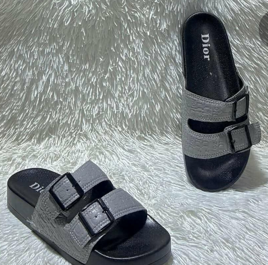 Sandales Dior Noires Élégantes