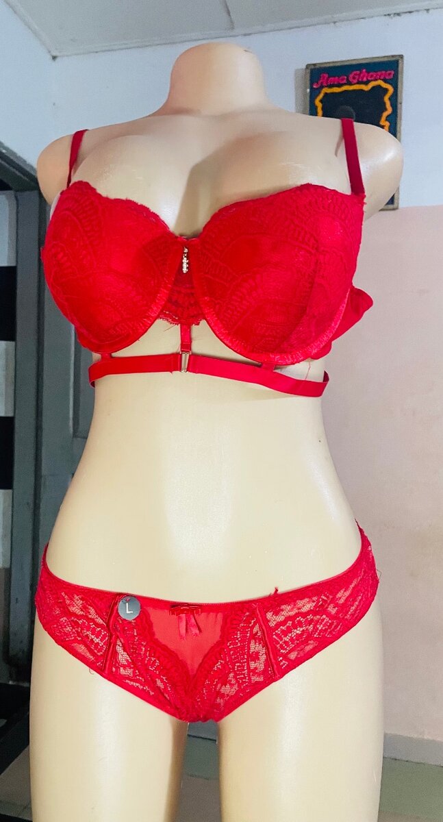 Ensemble lingerie rouge sexy