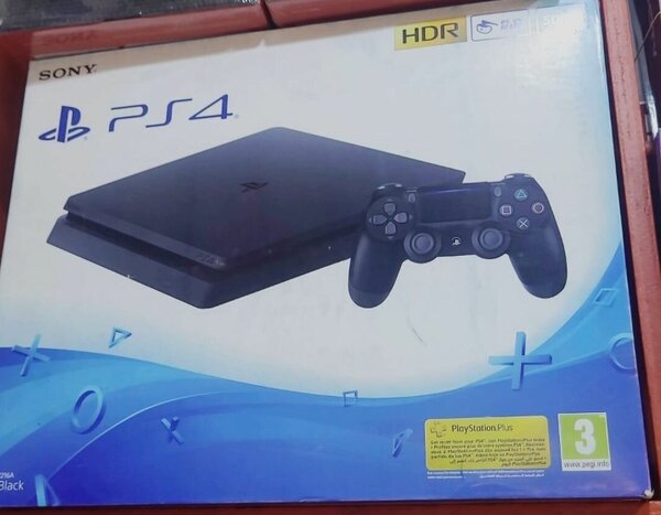 Console Sony PS4 Slim HDR