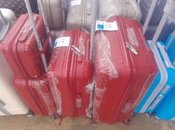 Valise rigide élégante