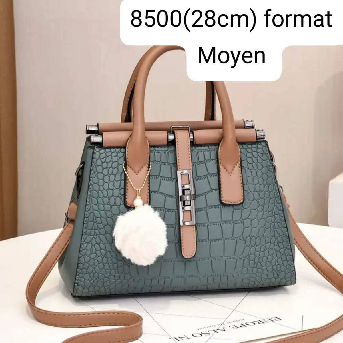 Sac à Main Élegant 28cm