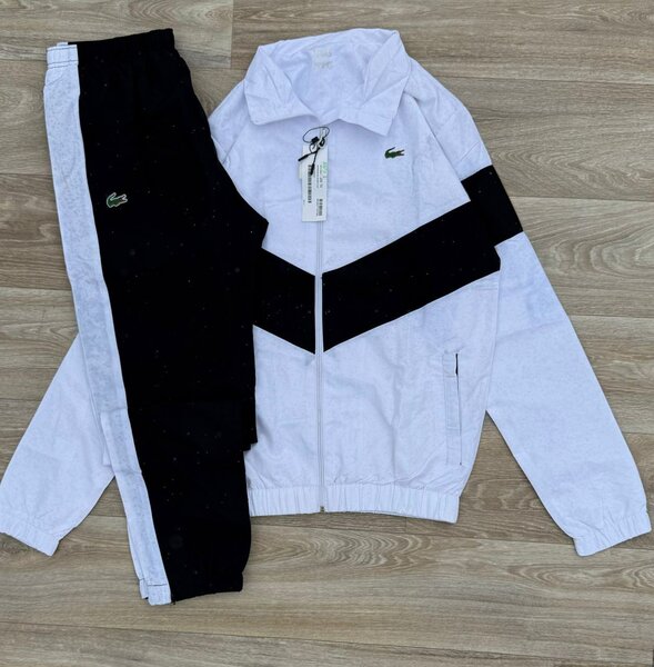 Survêtement LACOSTE confort