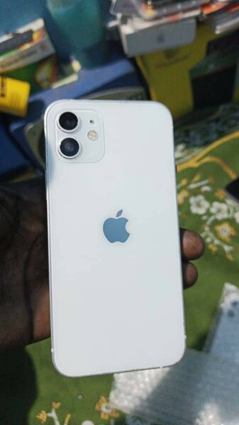 iPhone 12 Pro - Écran Retina