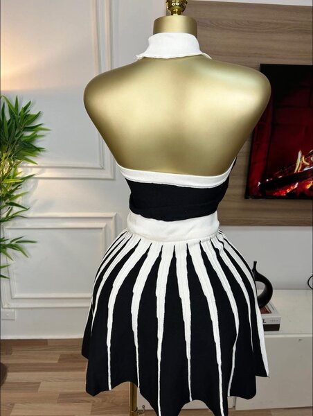 Robe élégante à rayures