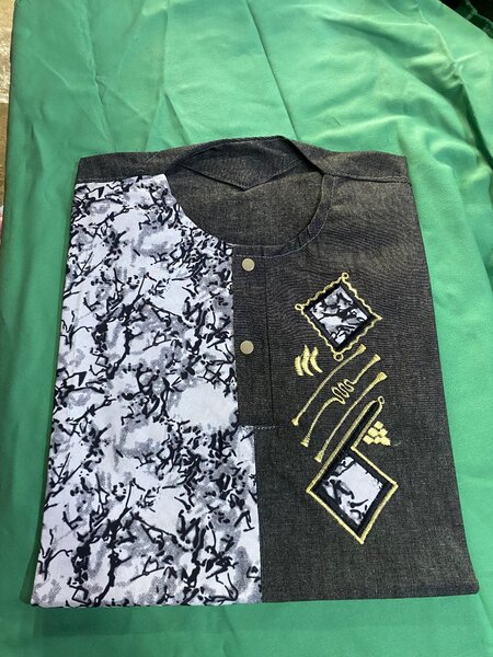 Chemise Traditionnelle Homme Élégante